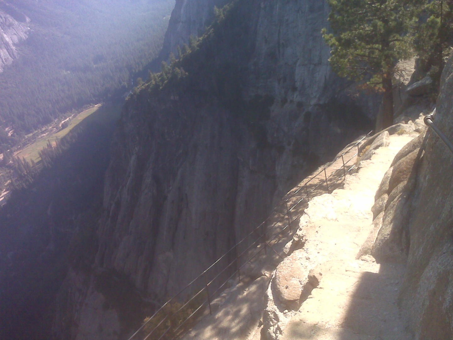 yosemite falls overlook