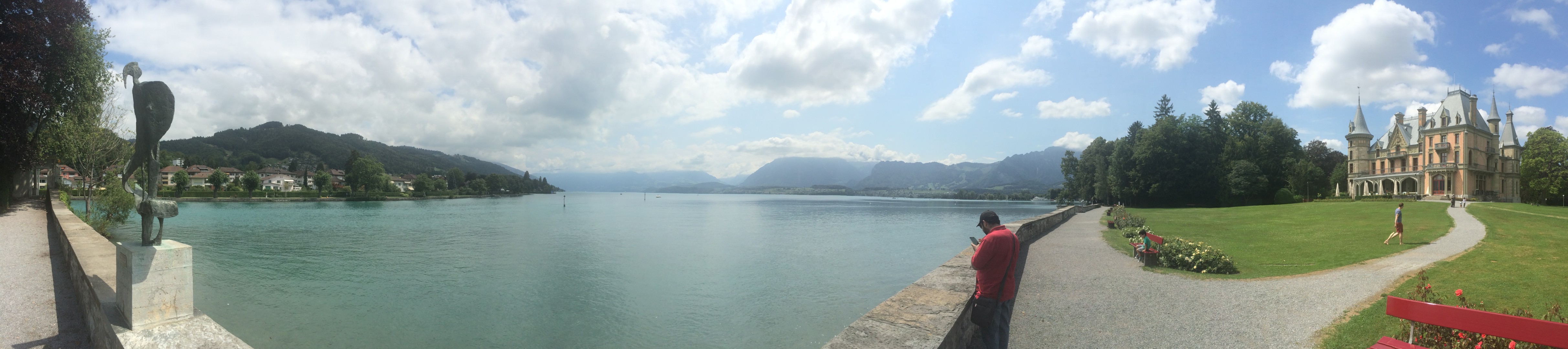Lake Thun panorama