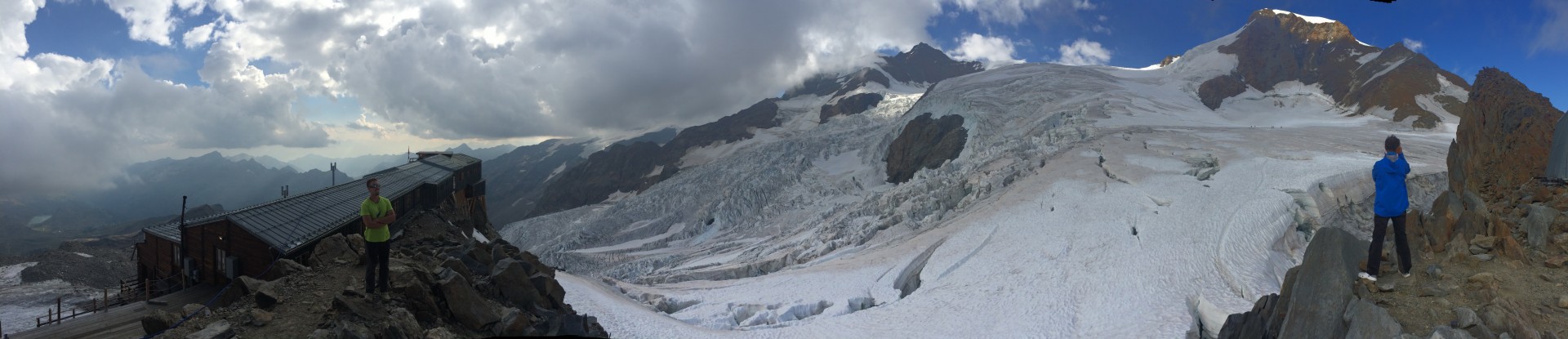 tour de monte rosa rifugio gnifetti lys glacier liskamm lyskamm panorama