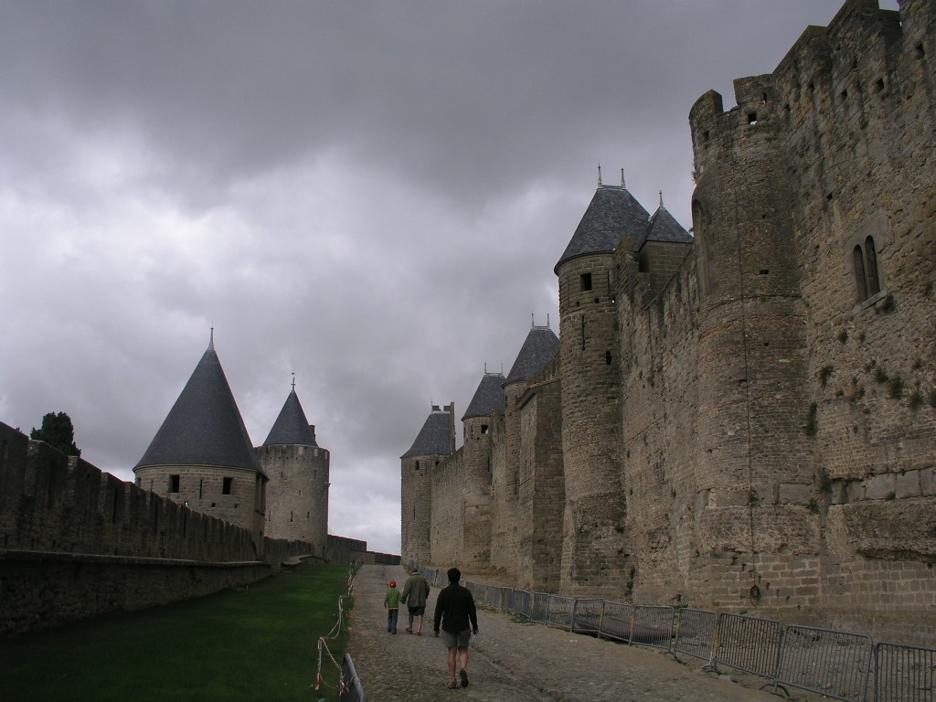 Carcassonne - between the inner and outer walls